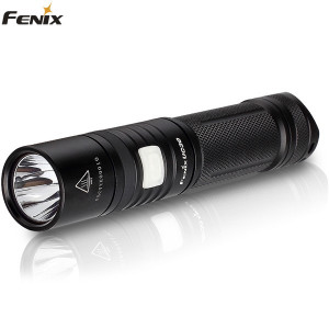 FENIX FICKLAMPA UC30 960 LUMEN