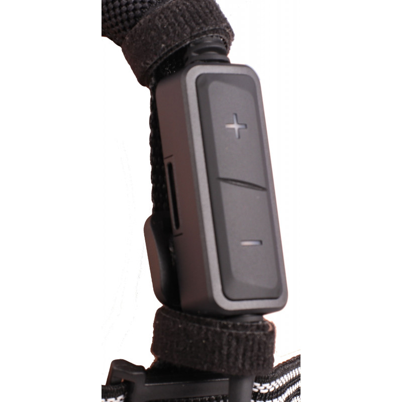 M Tiger Sports SUPERION – 6200 lumen, fjärrkontrollen som reglerar ljuset M Tiger Sports SUPERION – 6200 lumen, fjärrkontrollen som reglerar ljuset