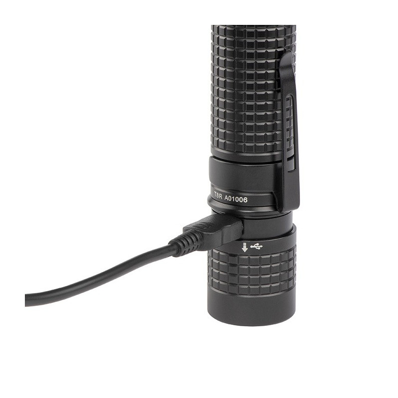 INOVA® T8R™ PowerSwitch™ Laddningsbar ficklampa INOVA® T8R™ PowerSwitch™ Laddningsbar ficklampa
