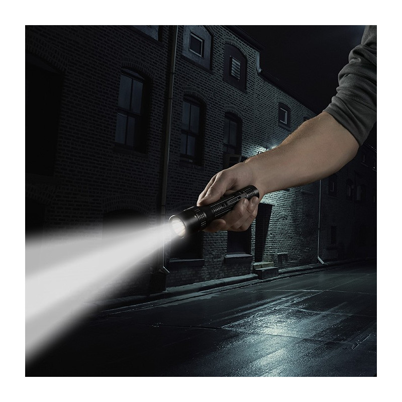 INOVA® T8R™ PowerSwitch™ Laddningsbar ficklampa INOVA® T8R™ PowerSwitch™ Laddningsbar ficklampa