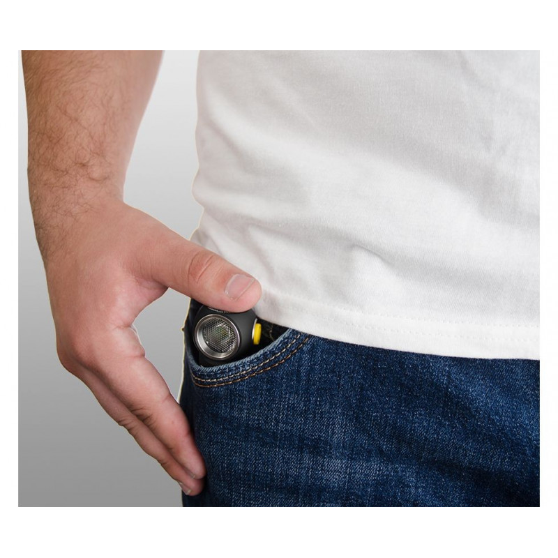 Armytek Wizard Pro - Passar i fickan Armytek Wizard Pro - Passar i fickan