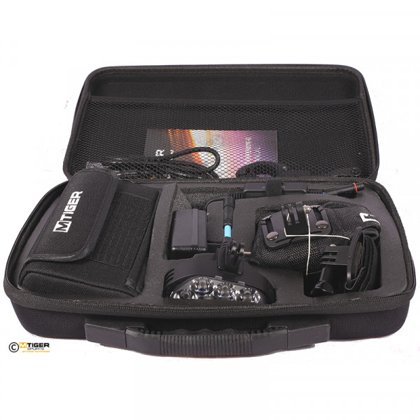 Innehållet i förpackningen till Superion. Innehållet i förpackningen till Superion.